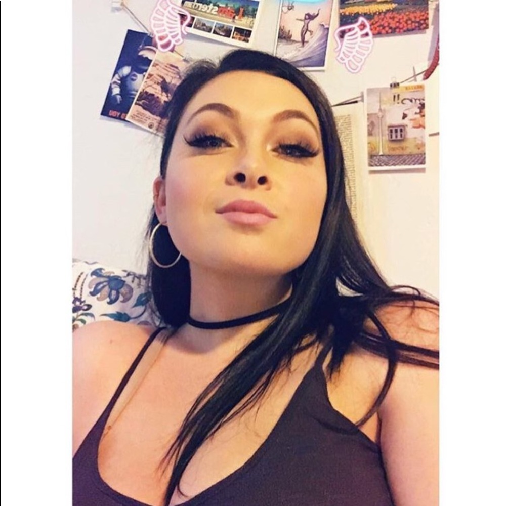 Meet your Posher, Tay